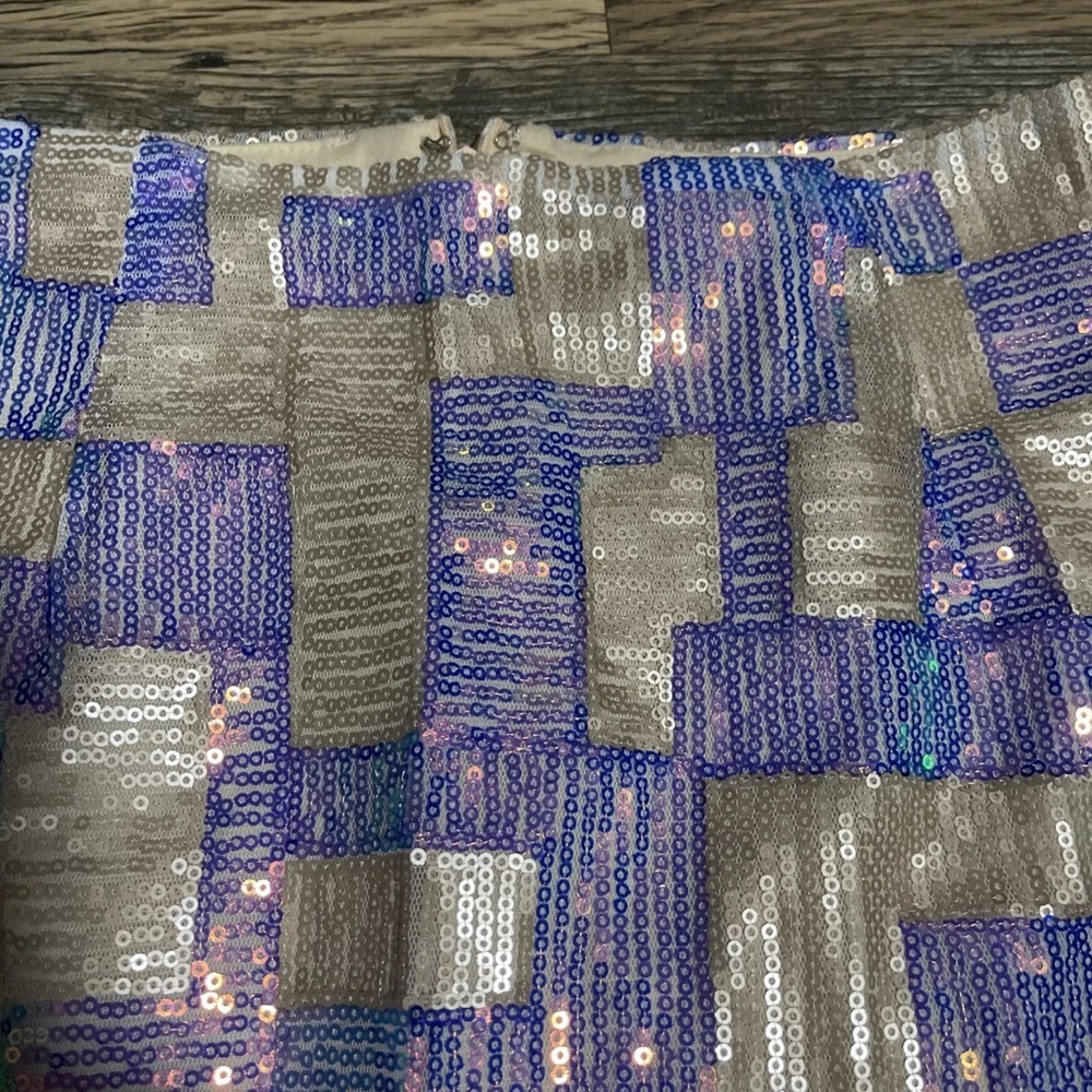 Skirt - Picture 3 of 8